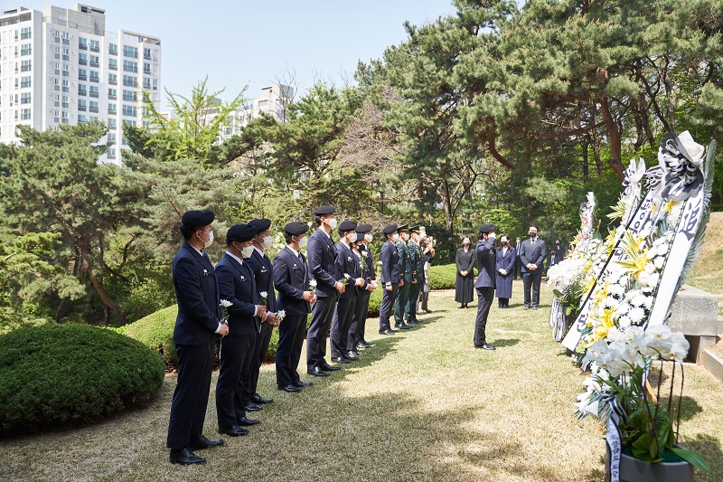 설립자추모식6