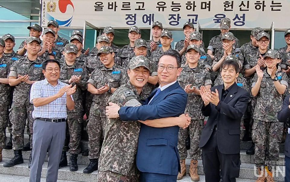 김종헌 총장, 후보생 훈련중인 육군학생군사학교 방문
